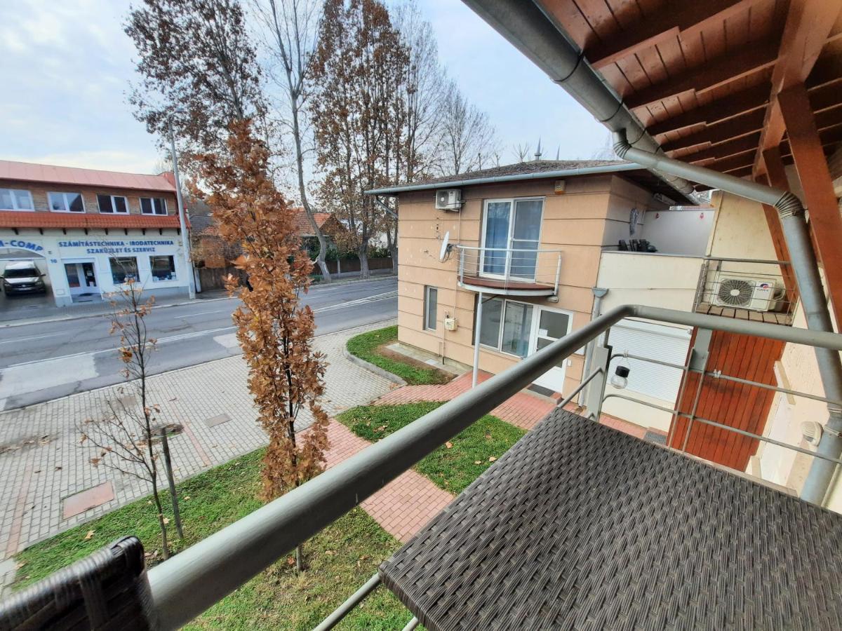 Foki Apartman Siófok Zewnętrze zdjęcie